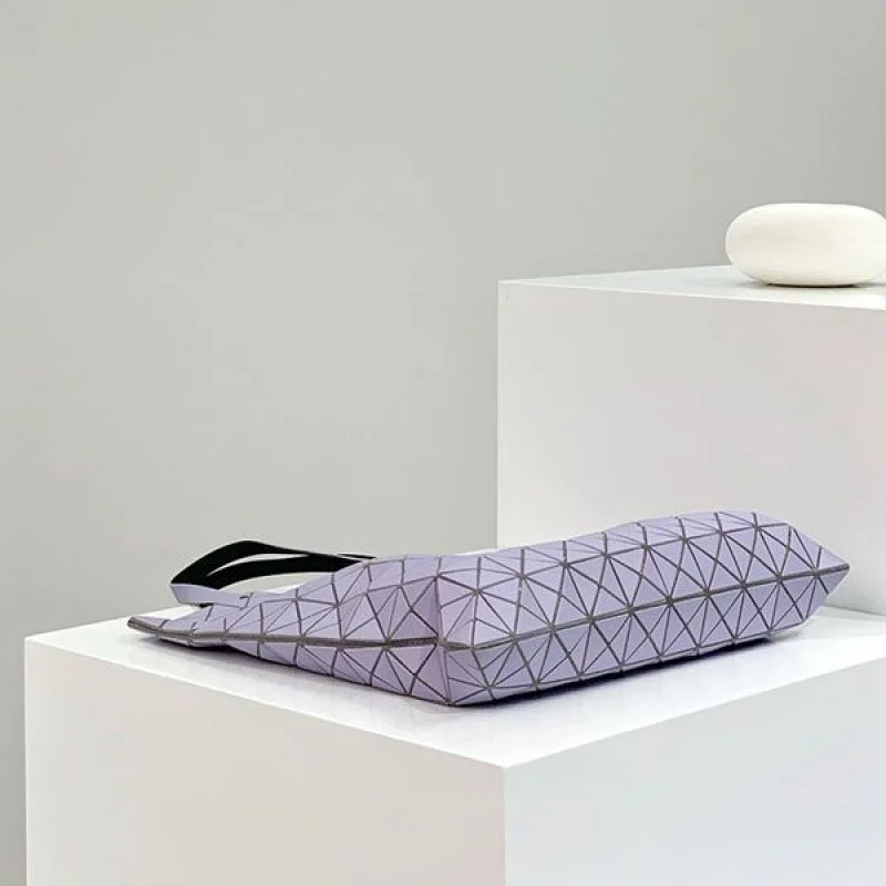 ☆超人気☆BAOBAO ISSEY MIYAKE クロスボディバック偽物 bau16668