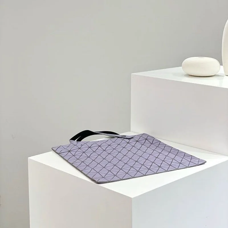 ☆超人気☆BAOBAO ISSEY MIYAKE クロスボディバック偽物 bau16668