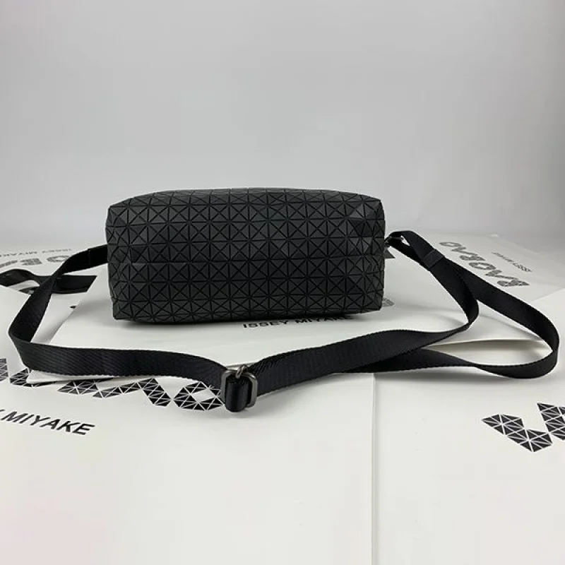 使い勝手良し【BAOBAO ISSEY MIYAKE コピー】カルトンマット クロスボディバッグ bay07661