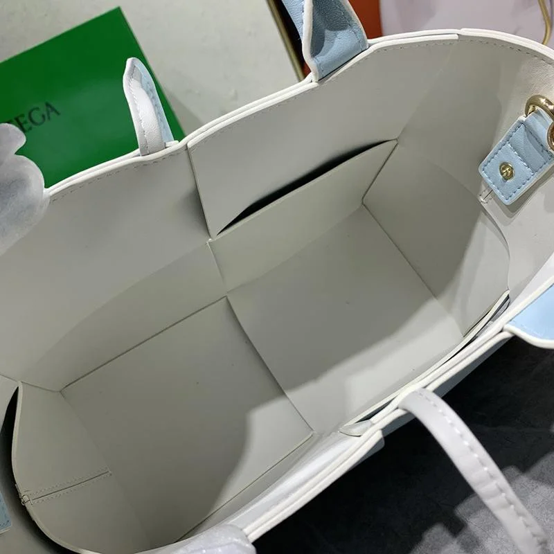 欲しい♡超限定♪ボッテガ コピー ザ・アルコ トート 2way ブルー bob24638