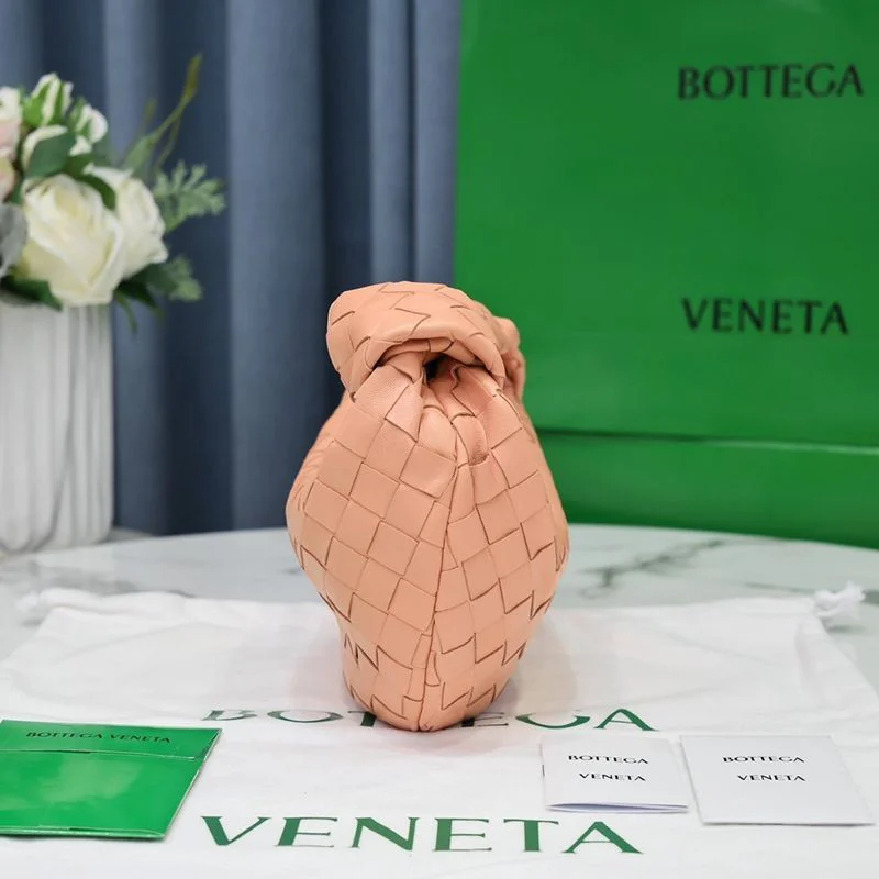 大人気！ボッテガヴェネタ 偽物 ミニ ザジョディ イントレチャートミニバッグ boc36086