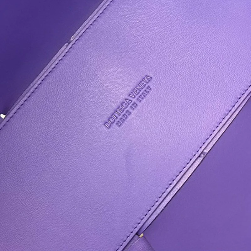 ボッテガヴェネタ ミディアム アルコ コピー トートバッグ bom76039