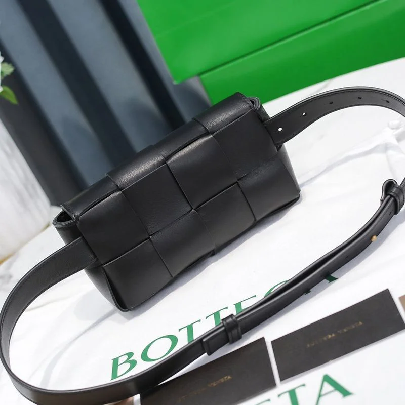 【日本未発売】ボッテガヴェネタ カセット コピー クロスボディバッグ boq86248
