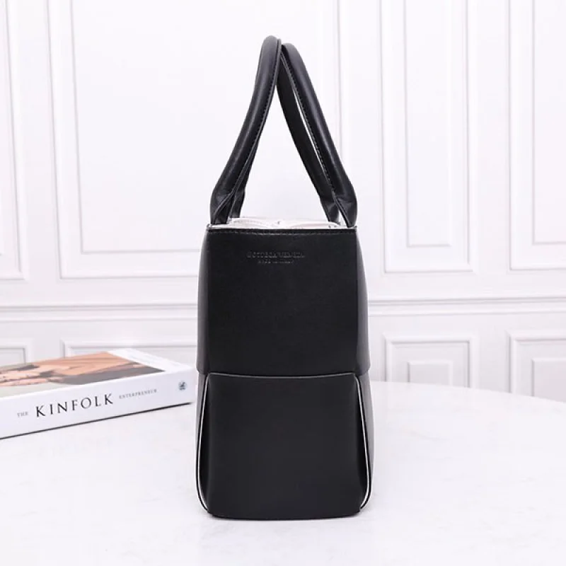 希少色【ボッテガヴェネタ】アルコ トート偽物 ARCO TOTE bot37878