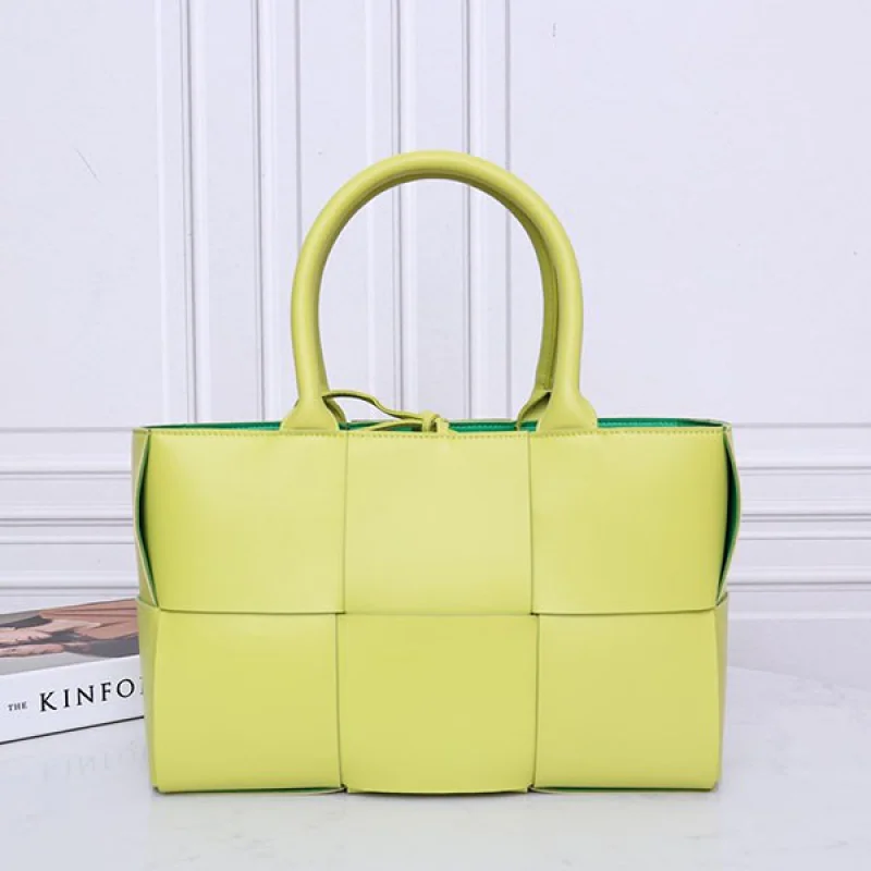 春夏新作 ボッテガヴェネタ アルコ トート コピー ARCO TOTE bov44291