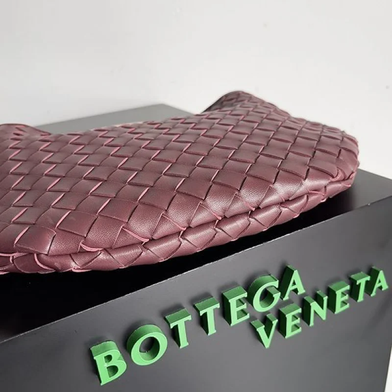 売上総額1位!ボッテガ ヴェネタ サーディン トップハンドルバッグ コピー bov93497