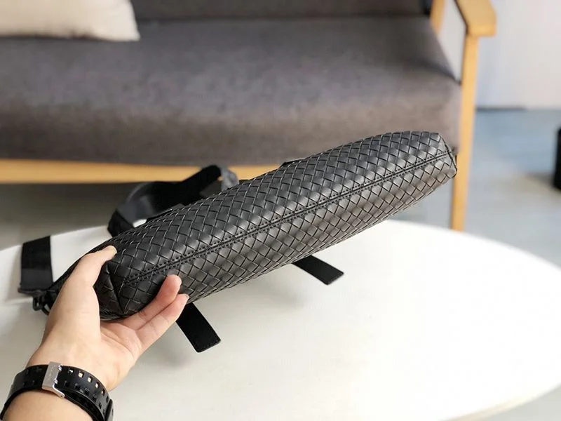 《大人気》ボッテガヴェネタ 2WAY イントレチャートレザー コピー ブリーフケース bow73943