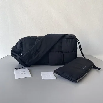 ボッテガヴェネタバッグ 628951VBO818803 スーパーコピー