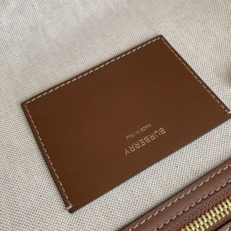 超話題!バーバリー ミディアム モノグラムモチーフレザー トート コピー Bae48600