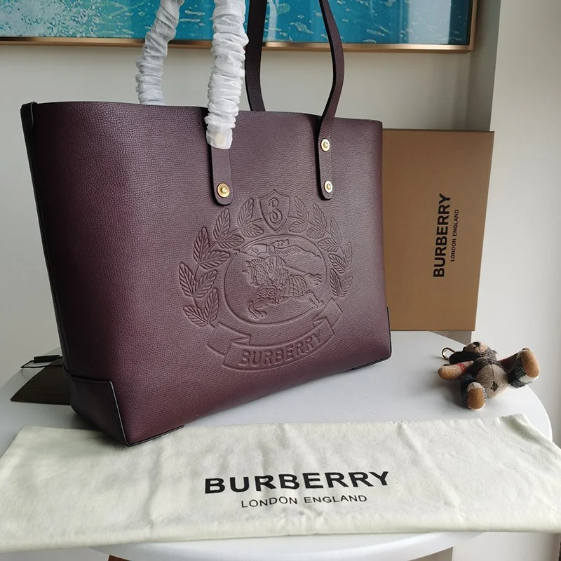 目を惹くカラー バーバリー トートバッグ スーパーコピー SM TOTE Bak78743