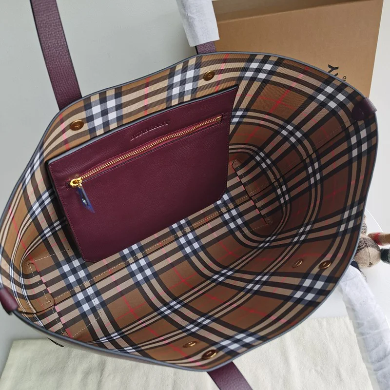 目を惹くカラー バーバリー トートバッグ スーパーコピー SM TOTE Bak78743