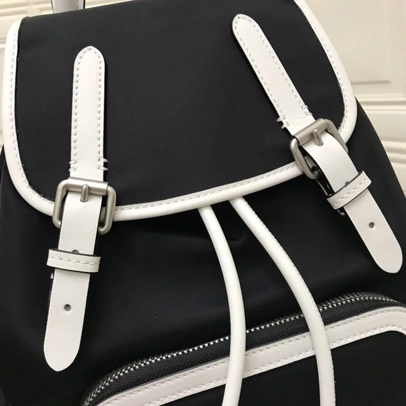 争奪戦バーバリー Rucksack リュック コピー サック バックパック Bai95750