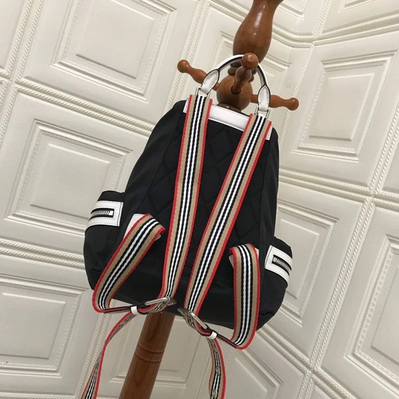 争奪戦バーバリー Rucksack リュック コピー サック バックパック Bai95750