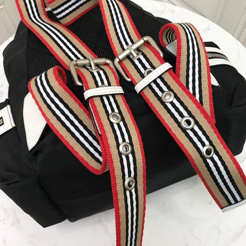 争奪戦バーバリー Rucksack リュック コピー サック バックパック Bai95750