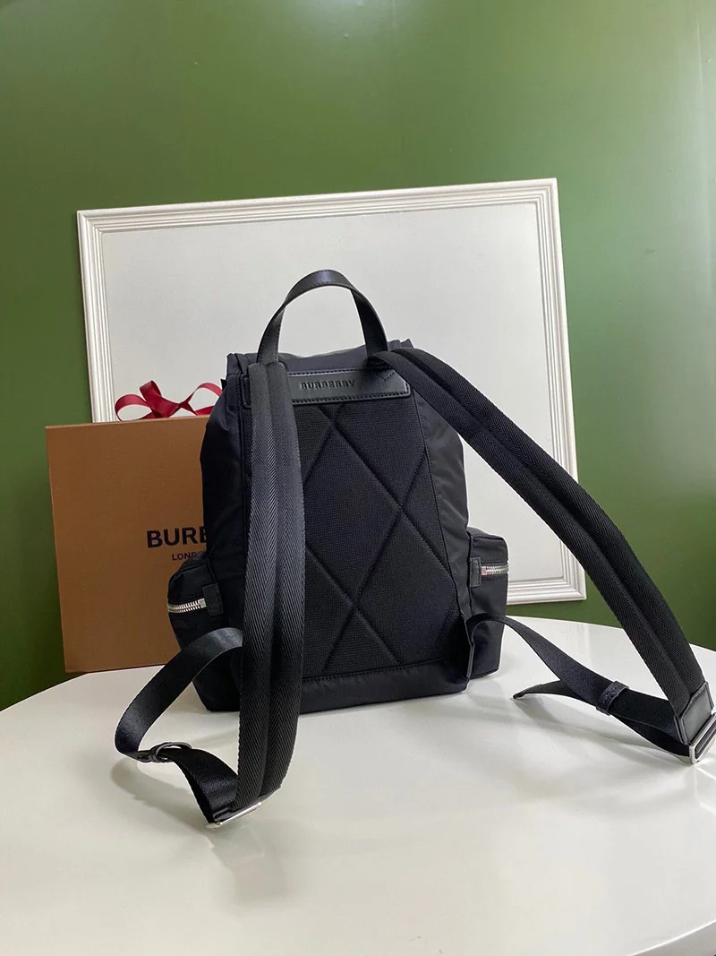 【日本未発売】バーバリー リュック 偽物 BAGS BACKPACKS バックパックス Bam44640