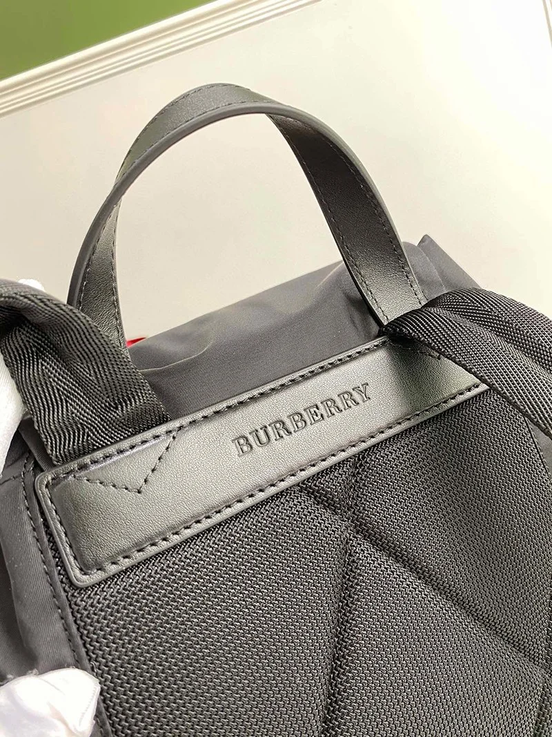 【日本未発売】バーバリー リュック 偽物 BAGS BACKPACKS バックパックス Bam44640