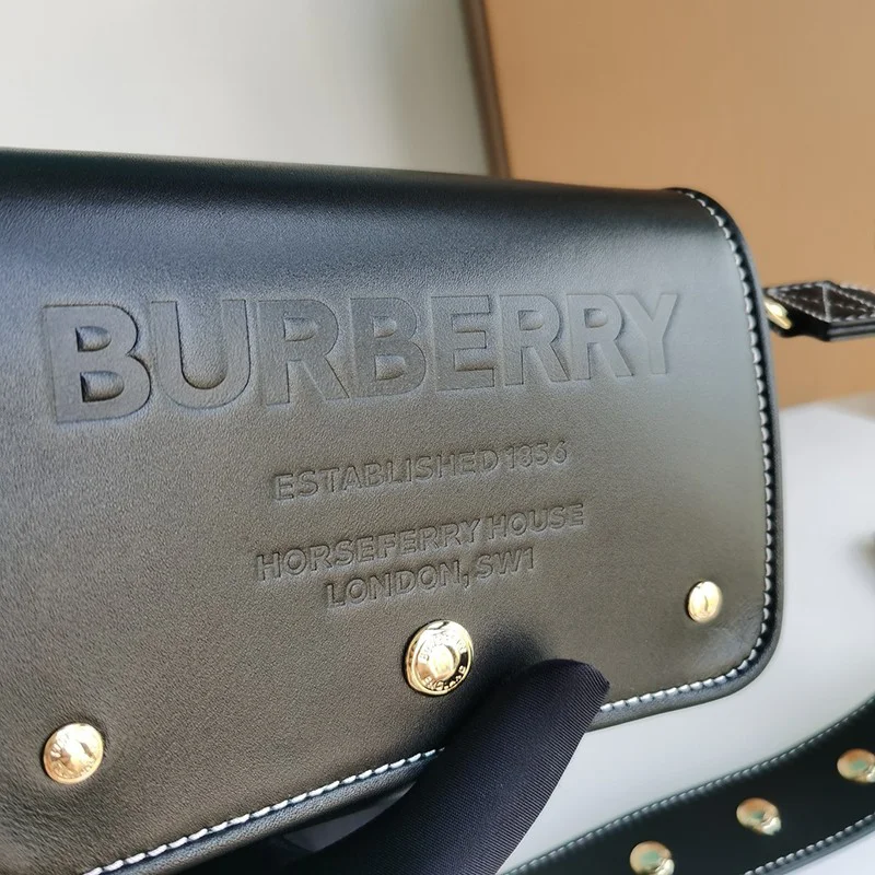 争奪戦バーバリー ショルダーバッグ 偽物 HACKBERRY Bao91999