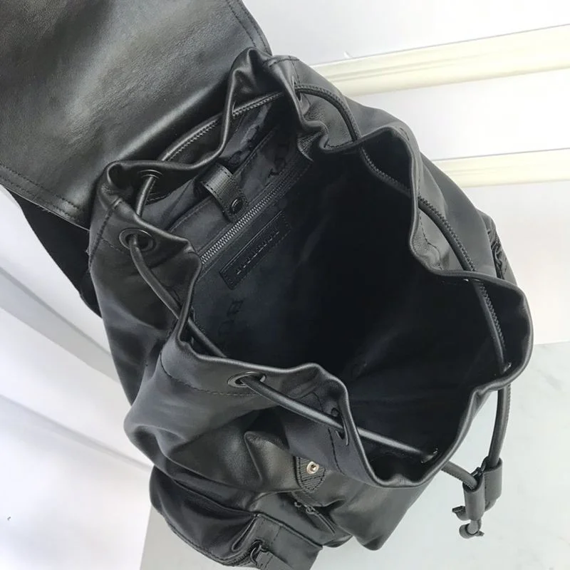 秋冬新作★バーバリー リュック 偽物★ MD RUCKSACK ナイロンバックパック Bap49743