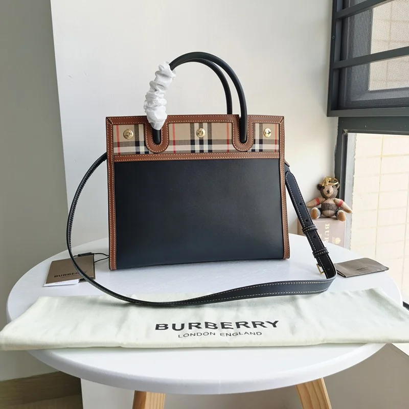 定番バーバリー ハンドバッグ 偽物 レザー&ヴィンテージ チェック タイトル Bas34694