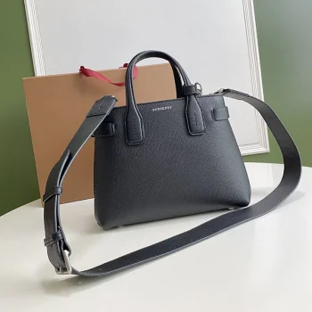 バーバリー バッグ Bas64204 スーパーコピー