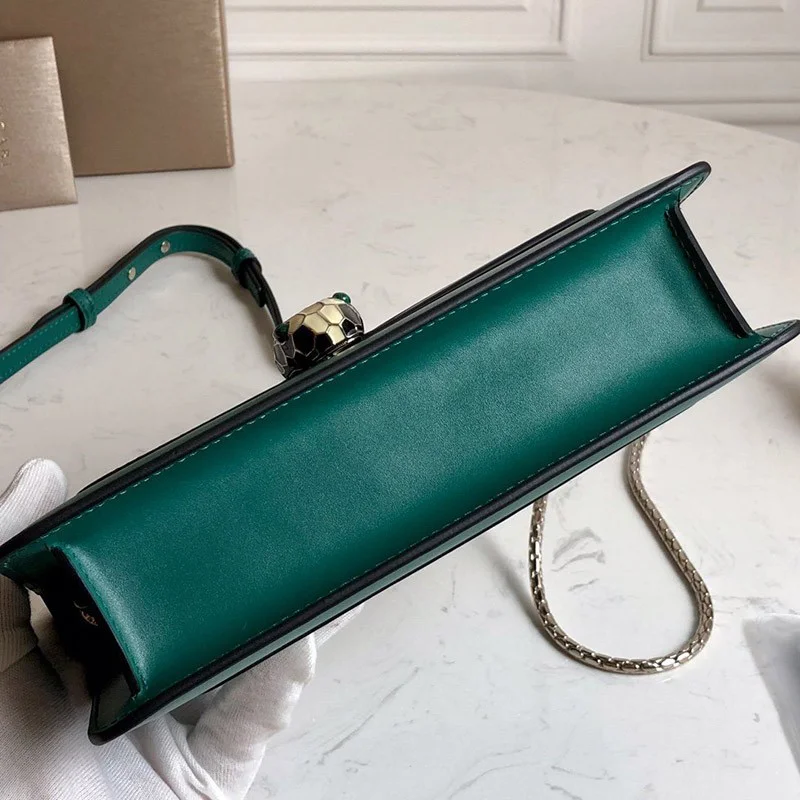 21-22AW【ブルガリ 偽物】新色! SERPENTI FOREVER ナッパ ハンドバッグ Bul75855