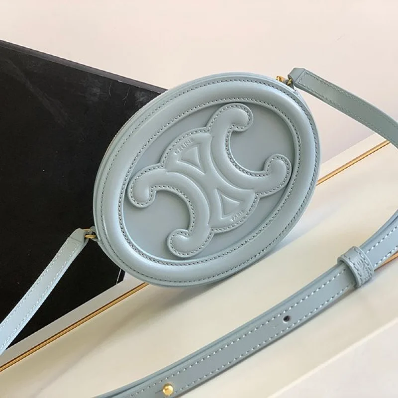 入手困難セリーヌ コピー通販 OVAL SHOULDER CLUTCH トリオンフ 101703DPQ Cem49642