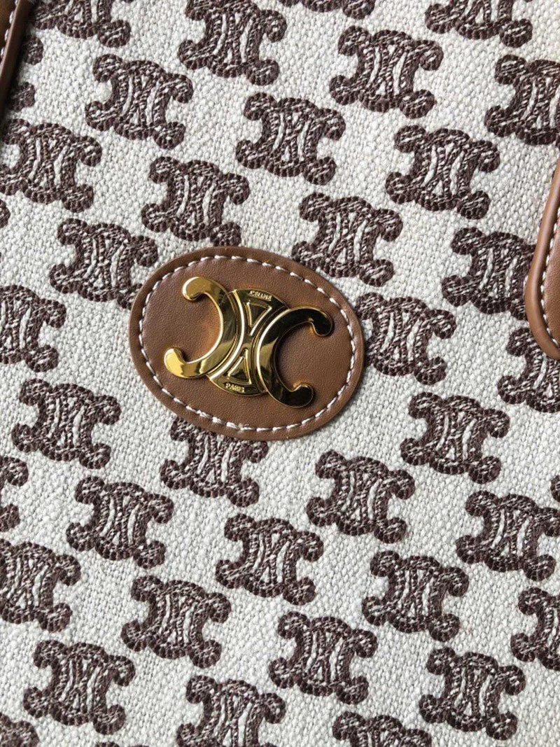 争奪戦 【セリーヌ トートバッグ コピー】トリオンフの刺繍テキスタイル ハンドバッグ 194342CS8
