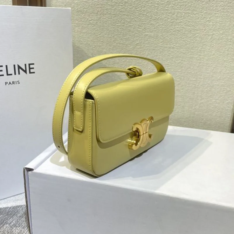 累積売上総額第１位！セリーヌ コピートリオンフチェーンショルダーバッグ リザード 4色 197994BFJ.29VD