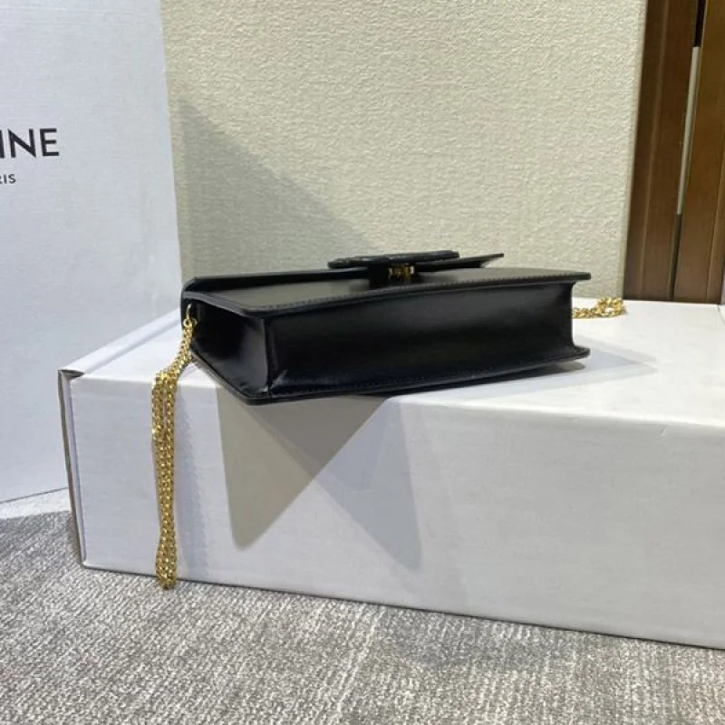 セリーヌ ティーン キュイル トリオンフバッグ コピー ブラック Cee87154