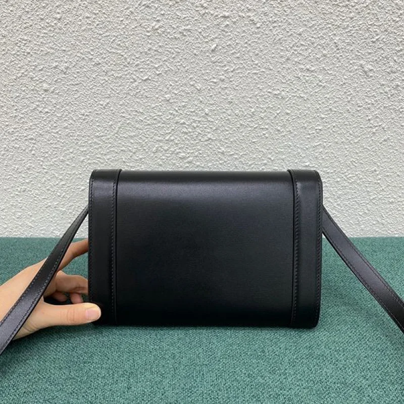 信用第一★セリーヌ トリオンフ 偽物 ショルダーバッグ Cep64510