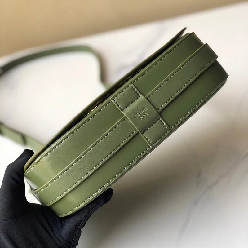 セリーヌ ハンドバッグ コピー ミディアム マイヨン トリオンフ バッグ カーフスキン Cez96369