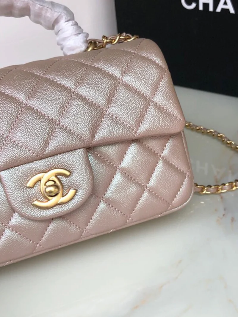 【完売前に】シャネル★トップハンドル付きミニフラップバッグAS2431