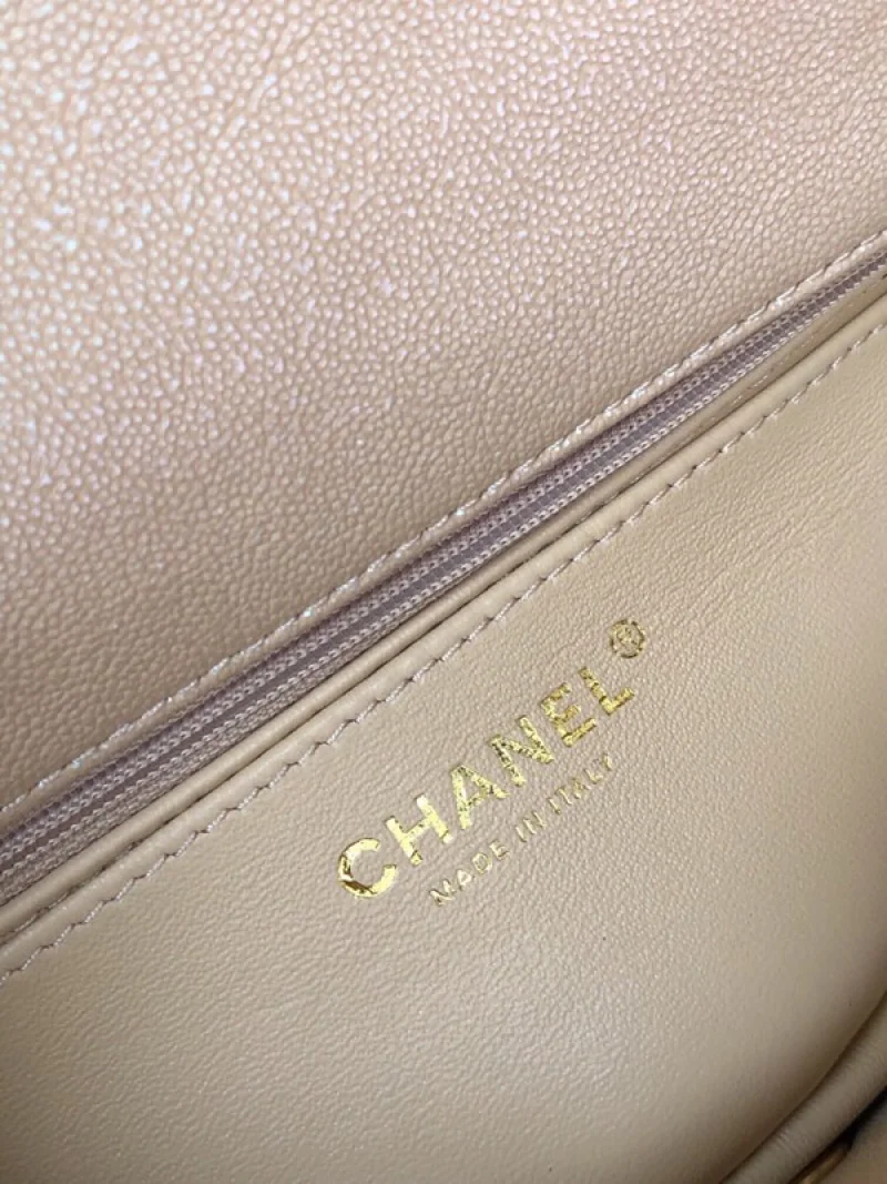 【完売前に】シャネル★トップハンドル付きミニフラップバッグAS2431
