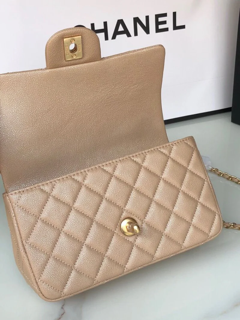 【完売前に】シャネル★トップハンドル付きミニフラップバッグAS2431