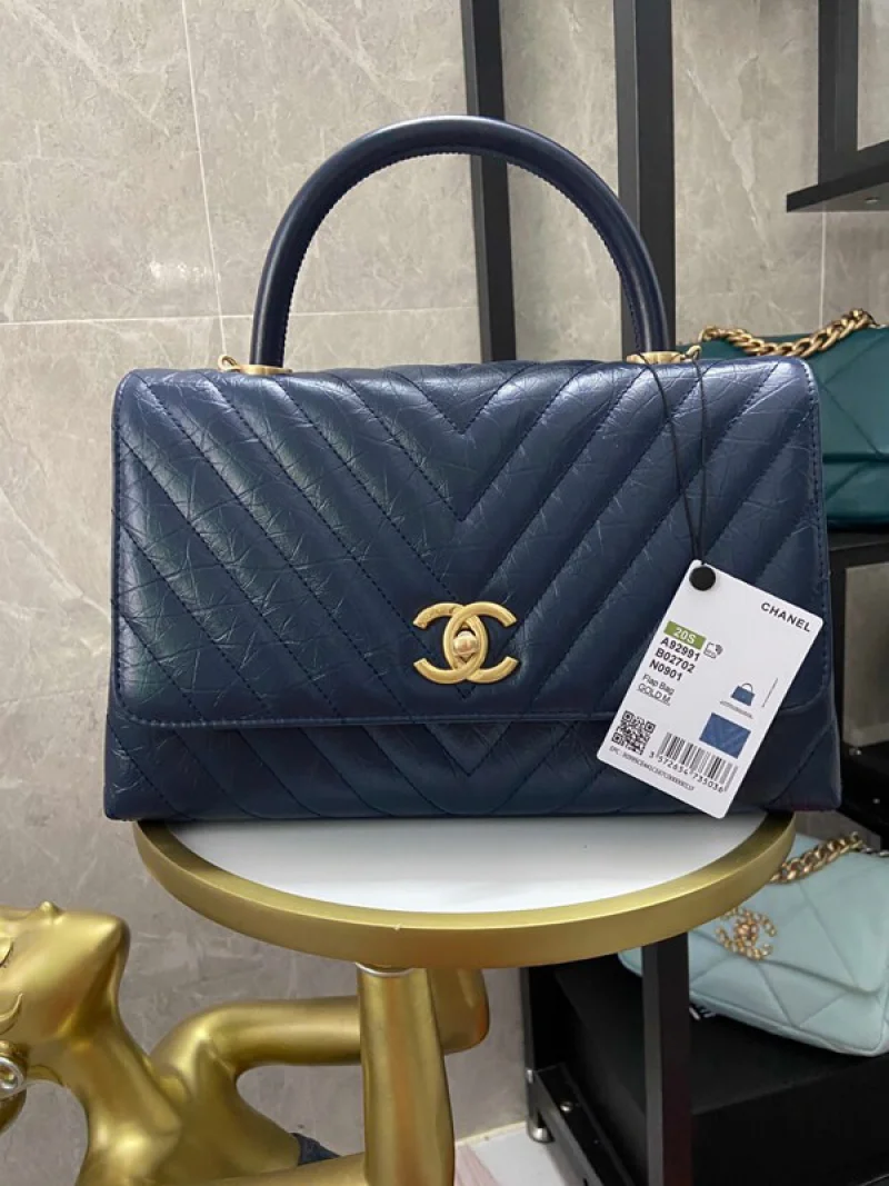 すぐ届く！シャネル トップハンドル フラップ バッグコピーcc2108278