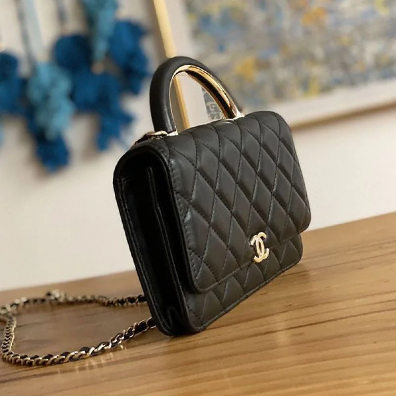 超希少!シャネル ミニサイズ 19cm ハンドバッグ コピー shb29473