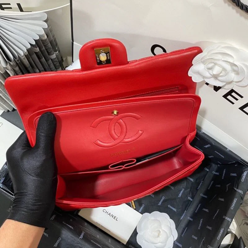 日本未入荷 シャネル コピー ショルダーバッグ チェーンバッグ レッド shc35741
