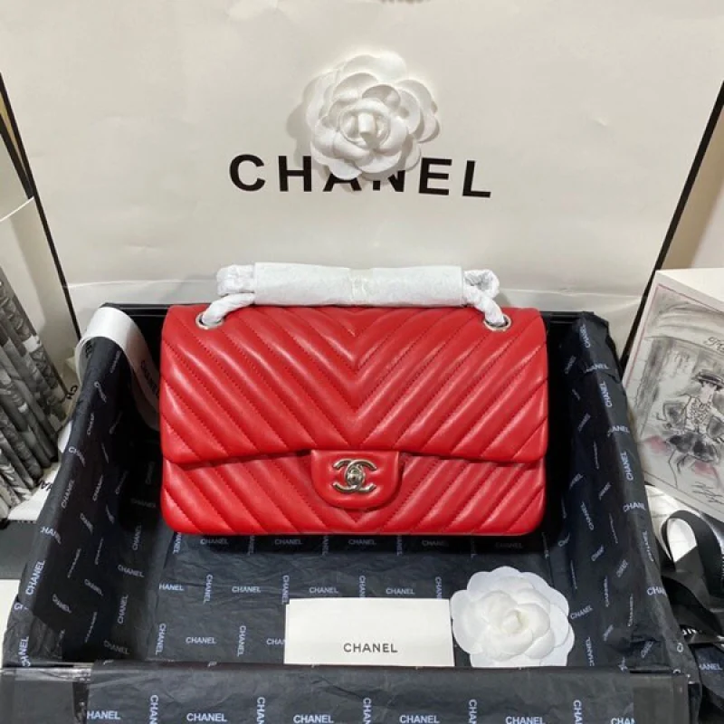 日本未入荷 シャネル コピー ショルダーバッグ チェーンバッグ レッド shc35741