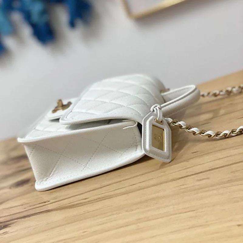 ☆超人気☆シャネル スモール トップハンドルフラップバッグ コピー she52944
