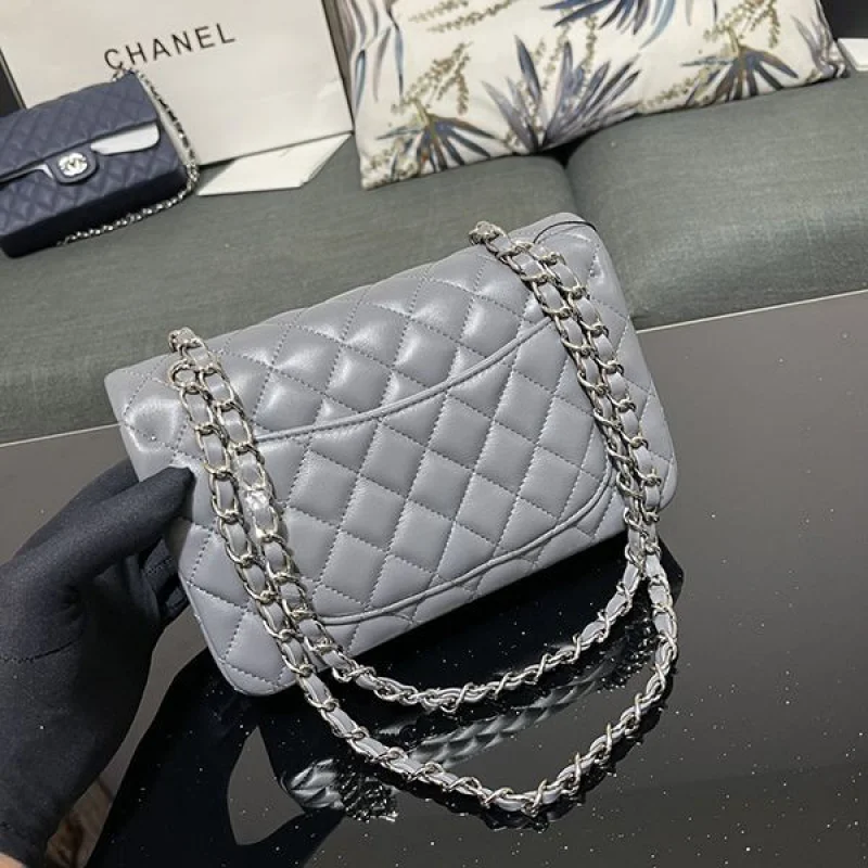 大人気!シャネル クラシック スモール ハンドバッグ 偽物 shg03724