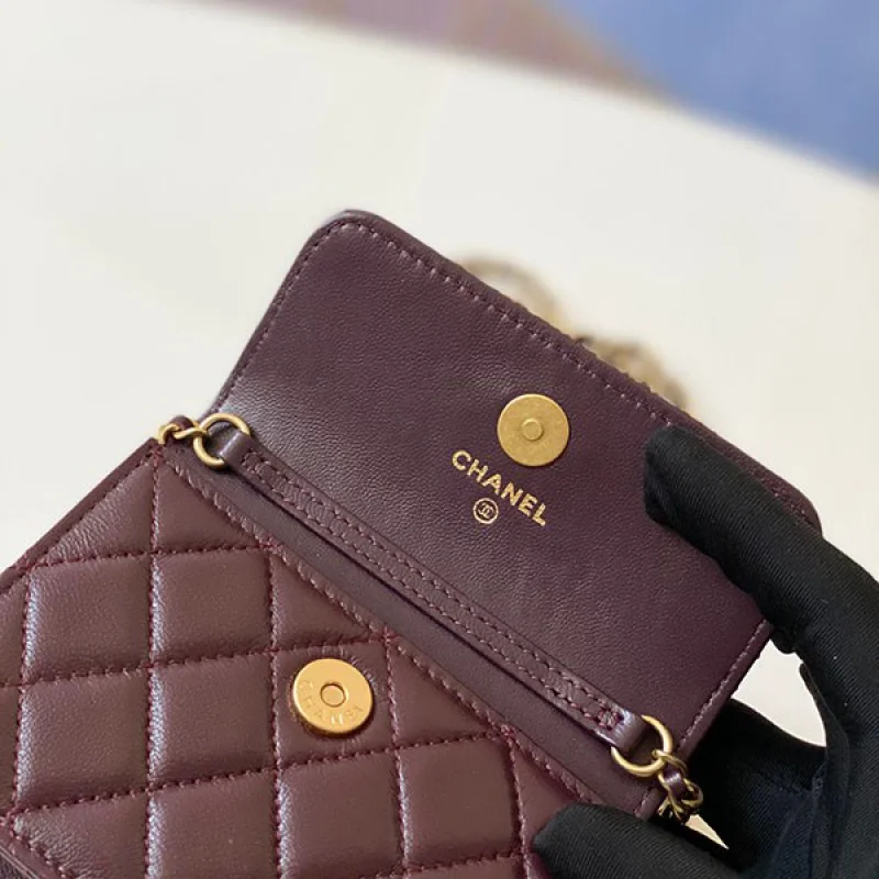 シャネル マトラッセ ショルダーバッグ コピー レッド shj59646