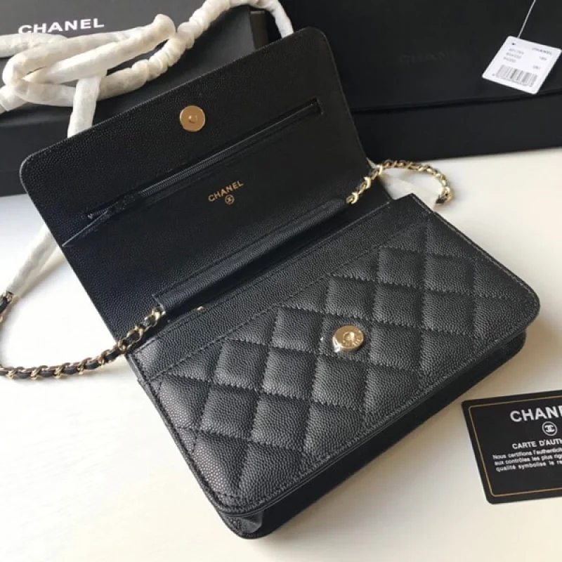 完売必至 シャネル 偽物キャビアスキン チェーンバッグ shk37365