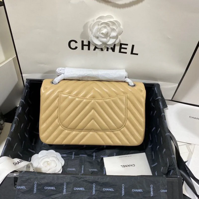 シャネル 偽物 ショルダーバッグ チェーンバッグ shk86725