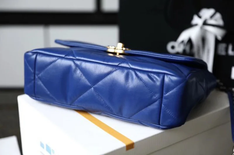 欲しい♡超限定♪ シャネル 偽物フラップ バッグ ショルダーバッグ shl65156