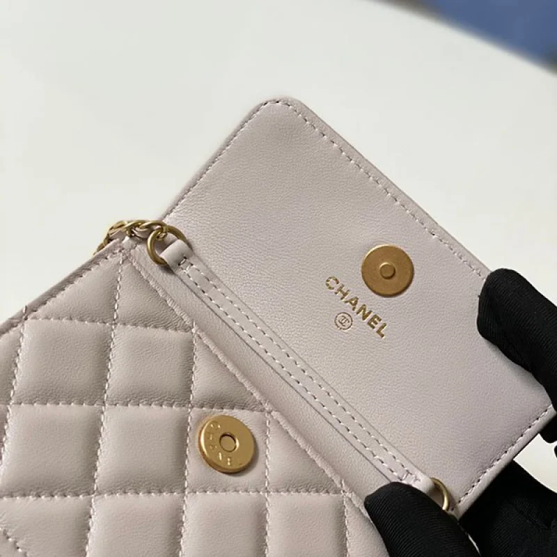 シャネル マトラッセ ショルダーバッグ 偽物 shm38184