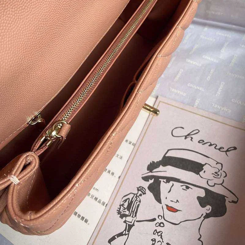 21-22AW シャネル キャビアスキン コピー ショルダーバッグ 【人気商品】 shm92175