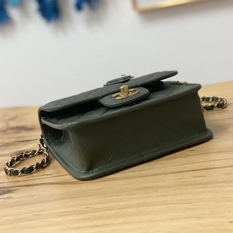 可愛い シャネル スモール トップハンドルフラップバッグ コピー shn35686