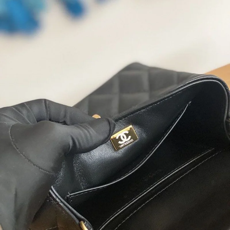 シャネル スモール トップハンドルフラップバッグ コピー shp47181