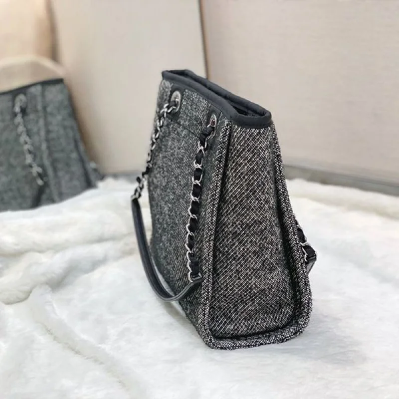 【人気商品】*シャネル ドーヴィル ショッピングバッグ スーパーコピー shq33615