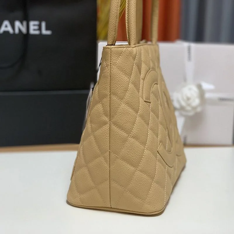 使い勝手の良さ シャネル キャビアスキン ヒルトンバッグ スーパーコピー sht84193